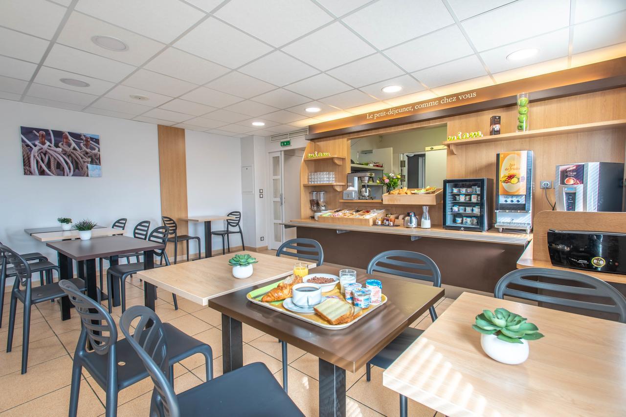 Ouest Golfe Du Morbihan Hotel 2*